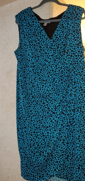 Dress - Picture 1 of 2